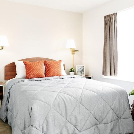 Intown Suites Extended Stay Chicago Il - Elk Grove O'Hare Elk Grove Village Exteriér fotografie