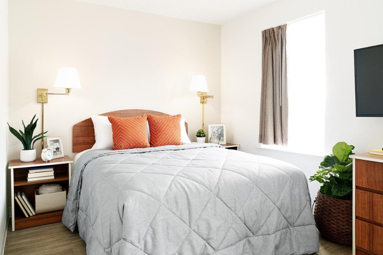 Intown Suites Extended Stay Chicago Il - Elk Grove O'Hare Elk Grove Village Exteriér fotografie